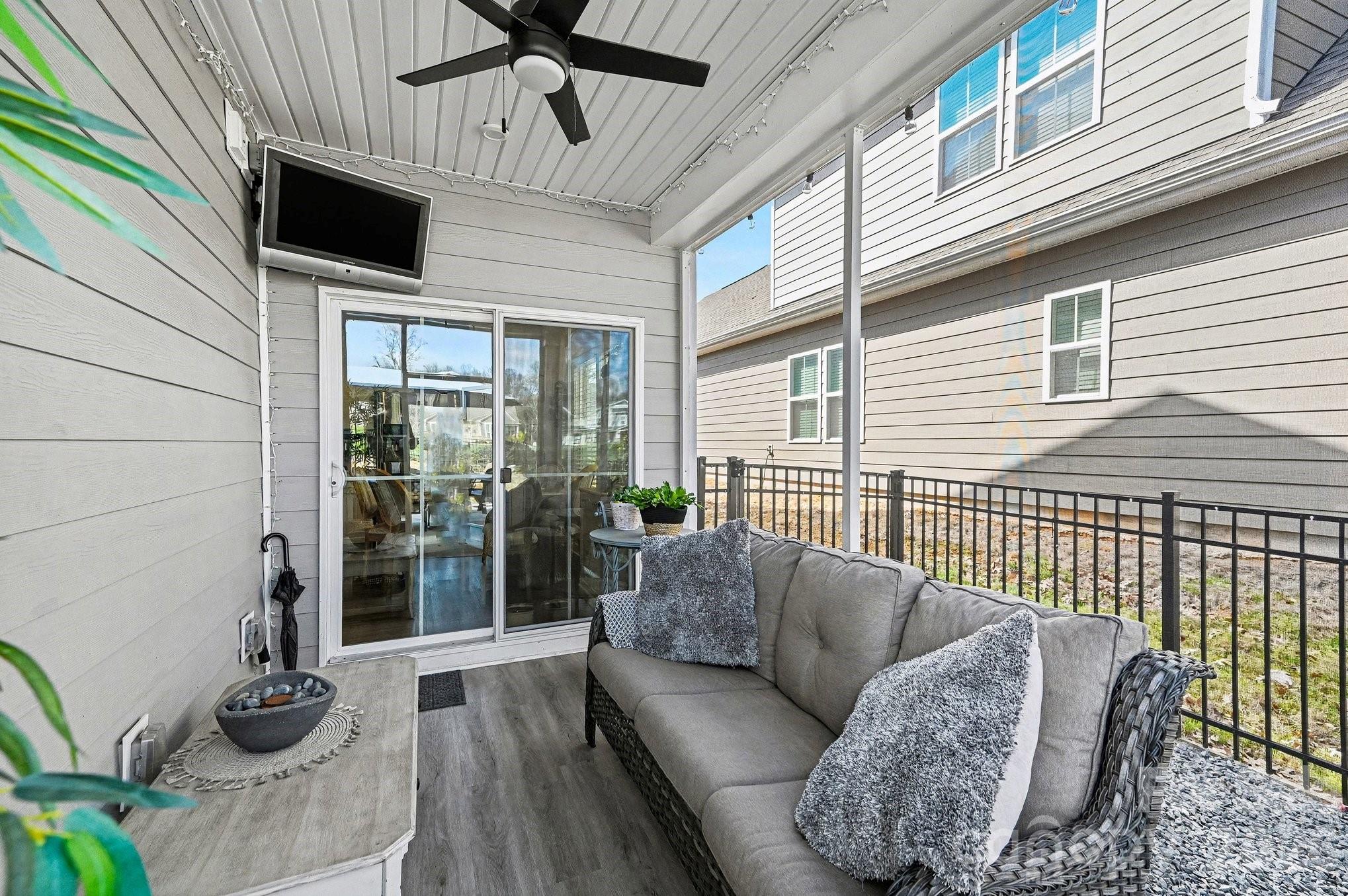 Holcomb Woods - Residential