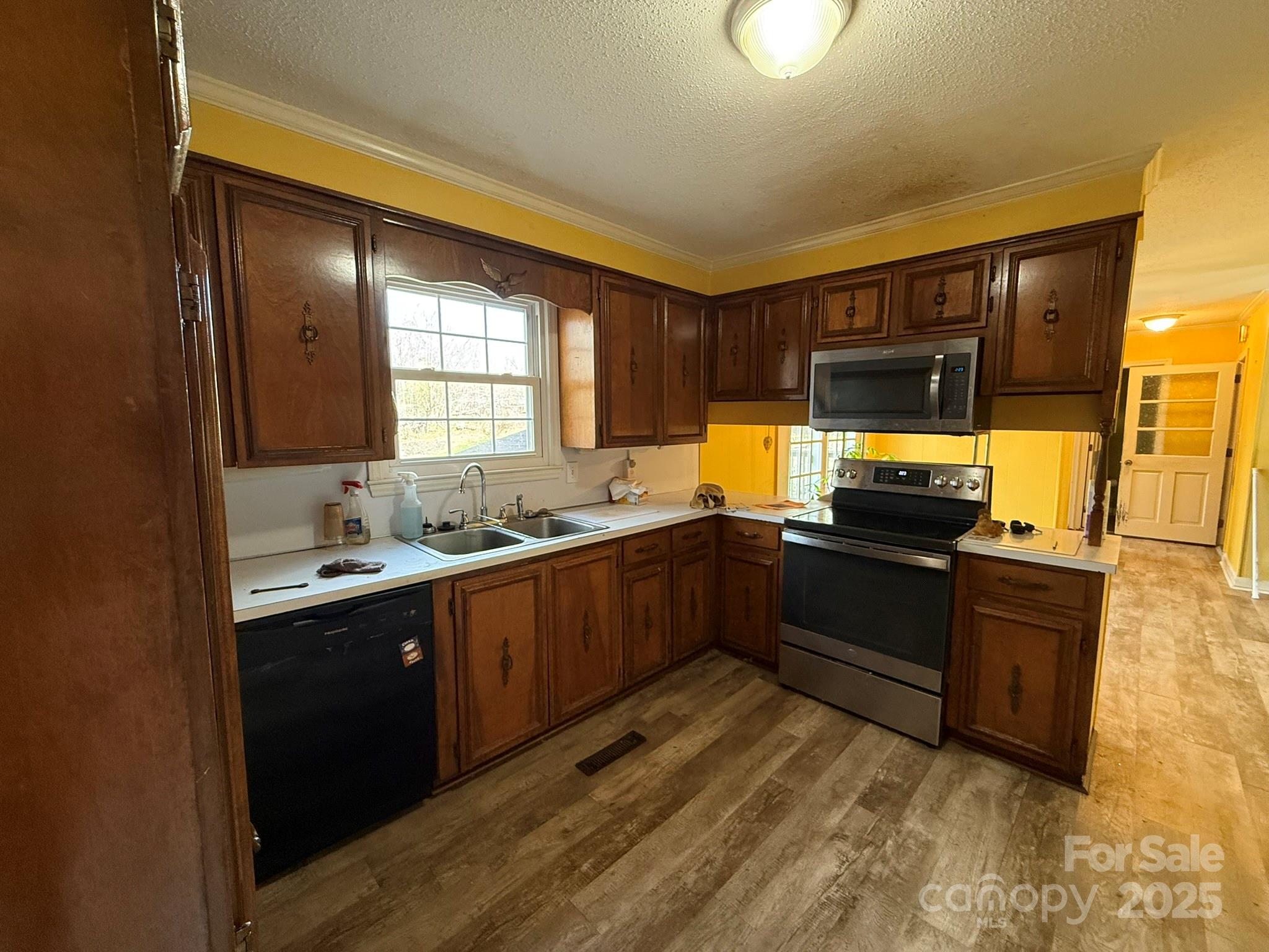 Huntington Forest - Residential