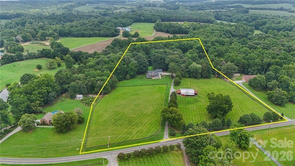 325 Buck Seaford Road