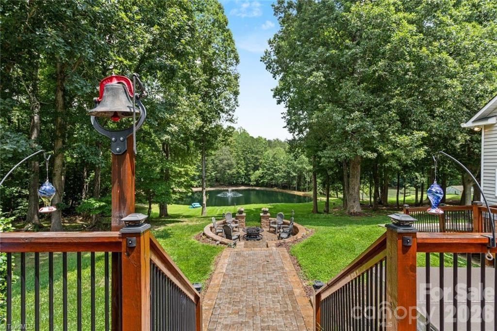 325 Buck Seaford Road