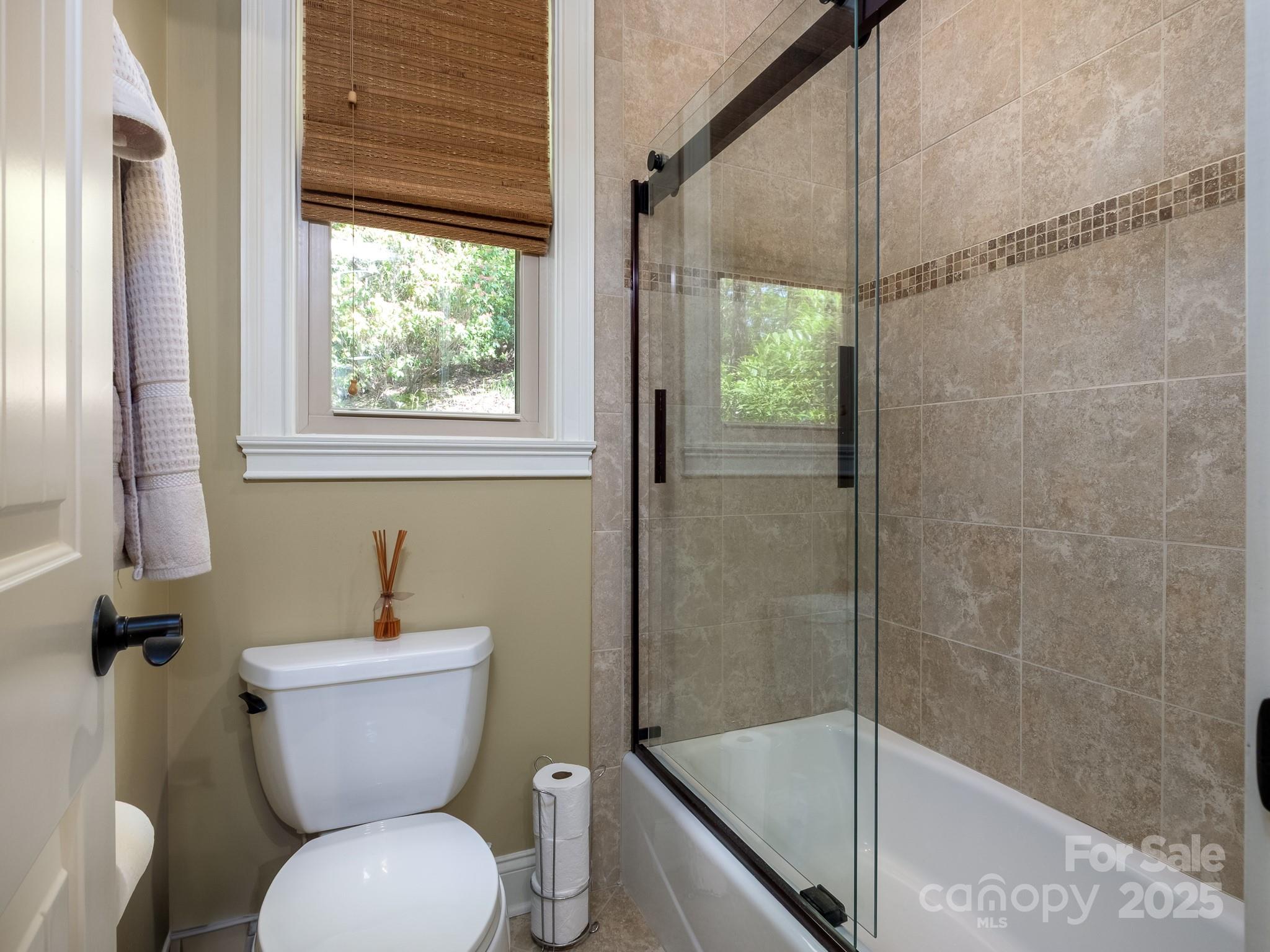 Connestee Falls - Residential