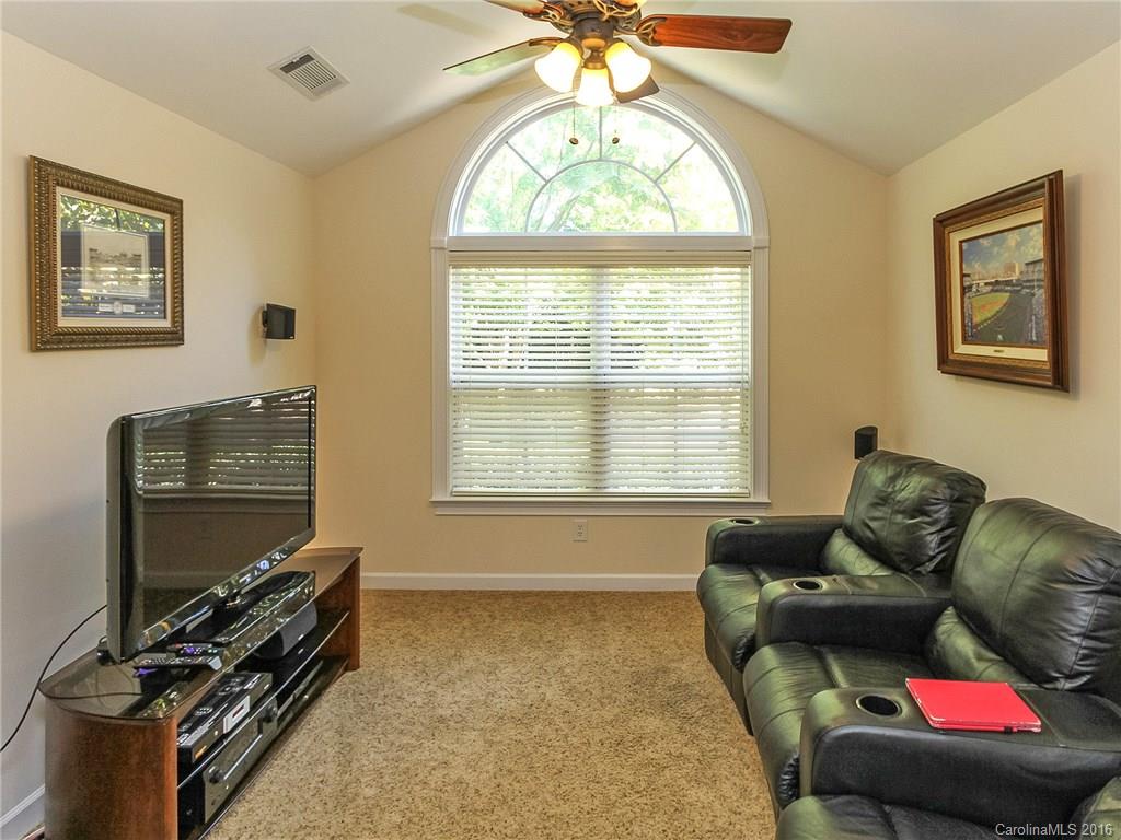 The Village at India Hook - Residential