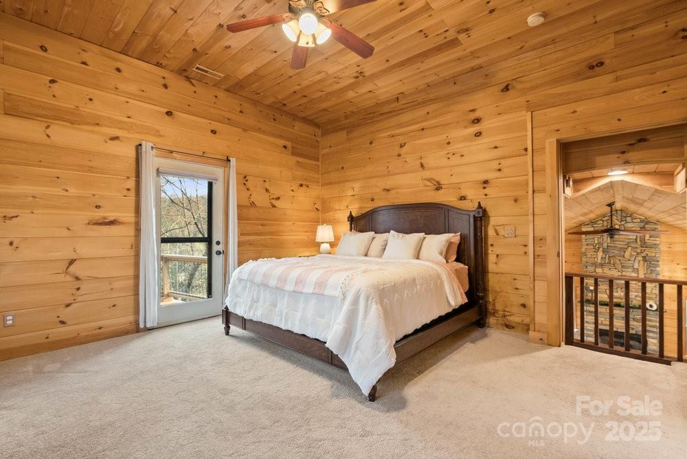 LAKE LANIER - Residential