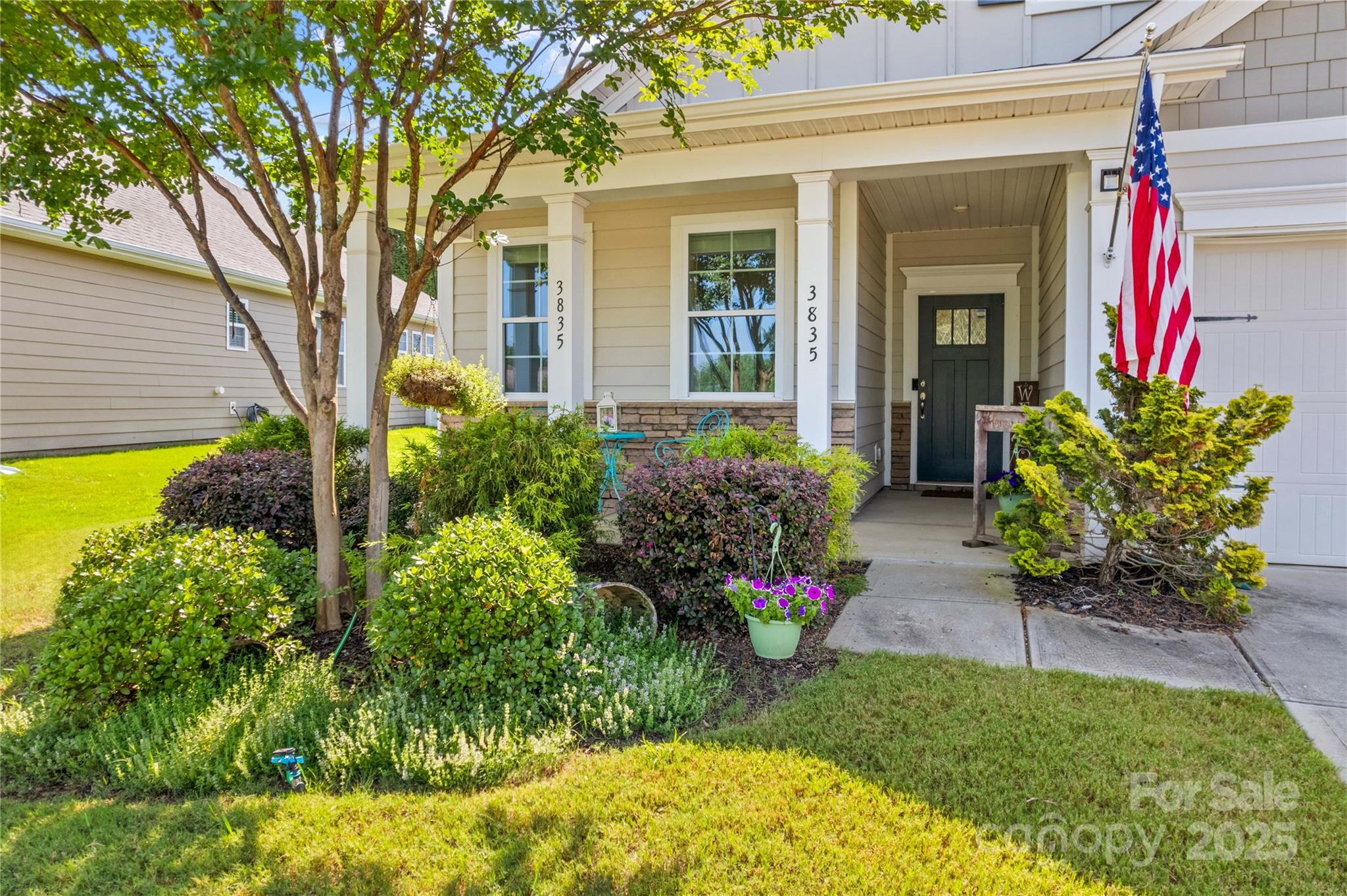 3835 Norman View Drive