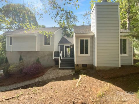 8000 Briardale Drive Charlotte NC 28212