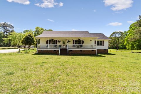 Photo of 3120 Hilton Road, Rock Hill, SC 29732 (MLS # 4372174)