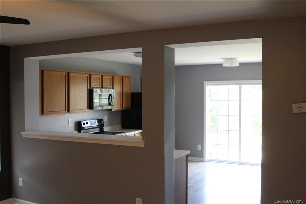 Hamilton Lakes - Residential