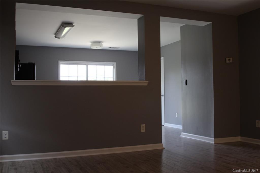 Hamilton Lakes - Residential