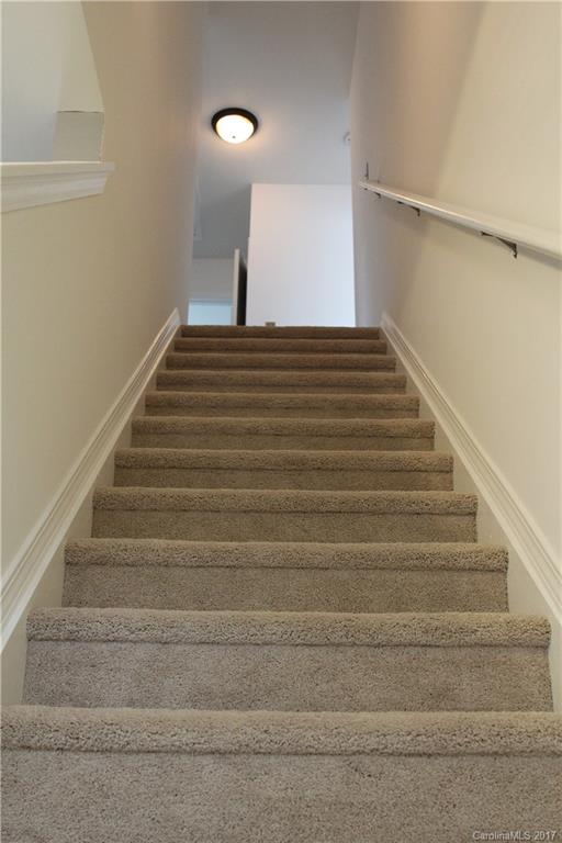 Hamilton Lakes - Residential