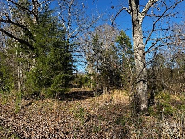 4000 Lesslie Highway