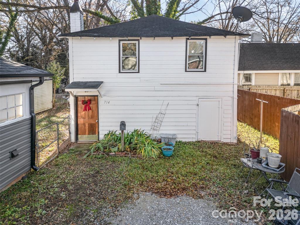 714,716 Lucas Street