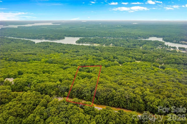 2261 SIERRA TRACE RD, DENTON, NC 27239 - Image 09548d074e6afd4bcf1001d52e9b78e0/1652870004