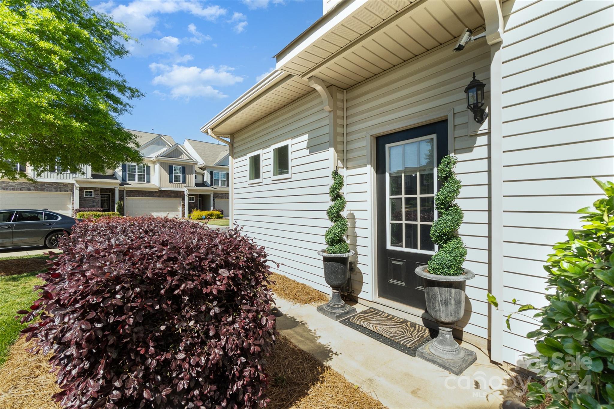 Park South Station - Residential