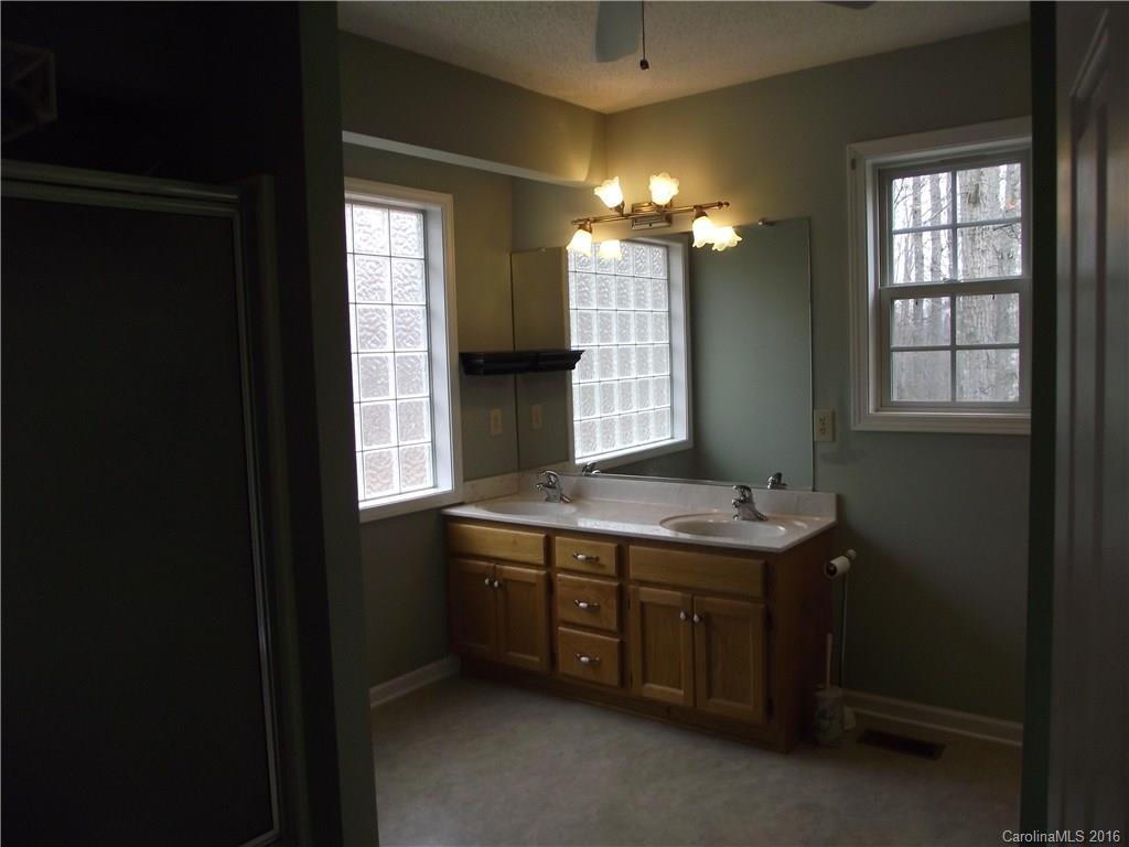 Fifth Creek Estates - Residential Lease