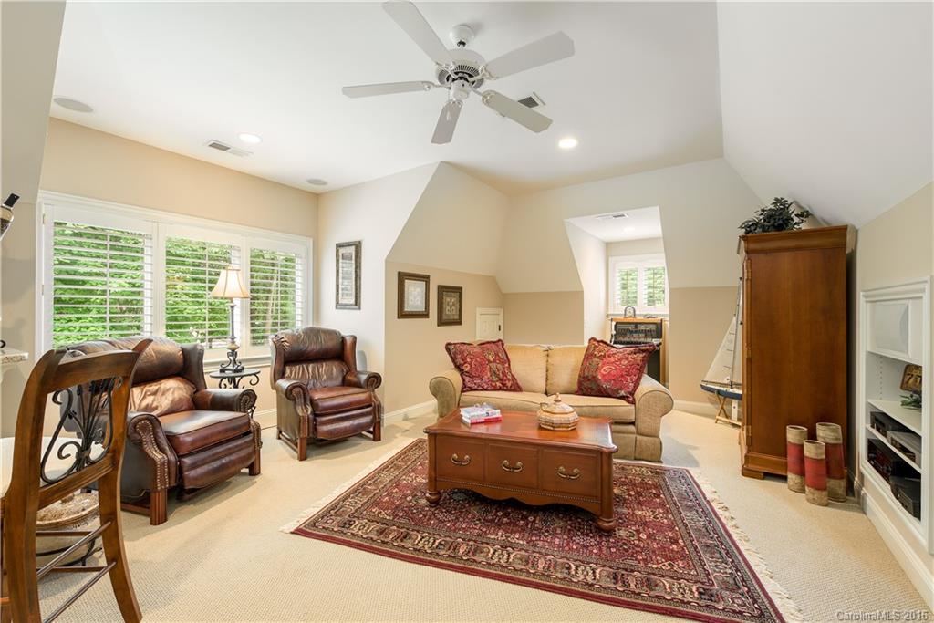 Sailview - Residential