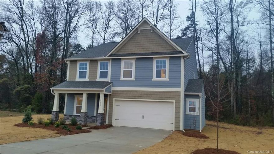 Belle Glade offers a quiet setting with city conveniences of I-485, South Charlotte, Uptown, shopping, dining and more just minutes away. Larger near 1/3 acre home sites with the space, style and quality you would expect in a semi-custom home. This 3bd/2.5bth and bonus room on second floor. Home includes, Formal study/office, large kitchen with Island, granite countertops and ss appliances.  Master Suite with garden tub and dual sinks.  Hardwood flooring, 9ft ceilings down, and more.