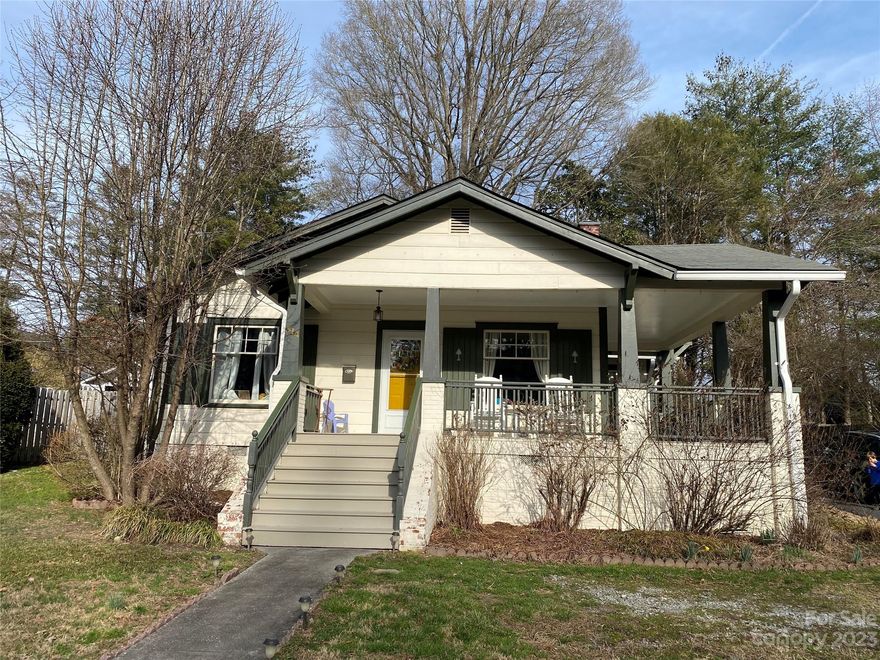 Fantastic bungalow in walking distance to downtown Hendersonville. Enjoy the Ecusta trail out the front door. Fabulous one level 3 bed 2 full bath home. Original hardwood floors with new finishes make this home the perfect classic property. Recently updated baths. Seller is a licensed Real Estate Agent.