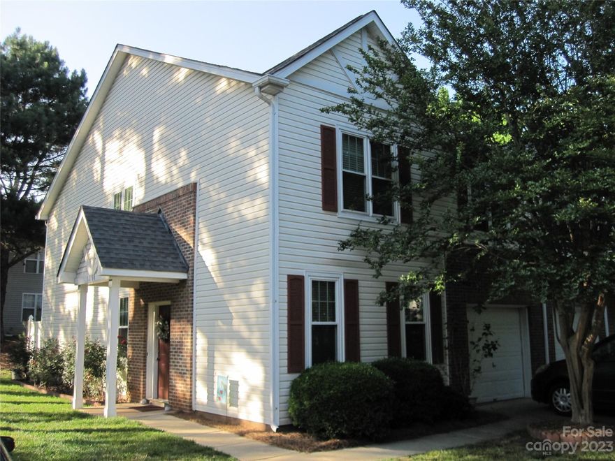 Beautiful end unit townhome in the Ballantyne area includes: Vinyl Plank floors 2022, Fresh paint on main level 2023, Under stairs storage, HVAC replaced 2019, Water heater replaced 2019, All windows replaced 2018, New disposal 2020, New vanity lights and faucets in all baths 2021, New kitchen sink and granite countertops 2023 and a new microwave 2023. Primary BR has garden tub. All appliances to remain including kitchen refrigerator and washer/dryer. Gas Fire logs in Den. Great school district, convenient location to amenities and access to airport and uptown. Don't miss out on this amazing opportunity.