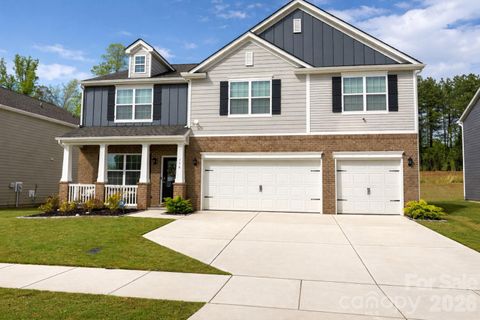 Photo of 116 Timbergreen Court, Troutman, NC 28166 (MLS # 4369048)