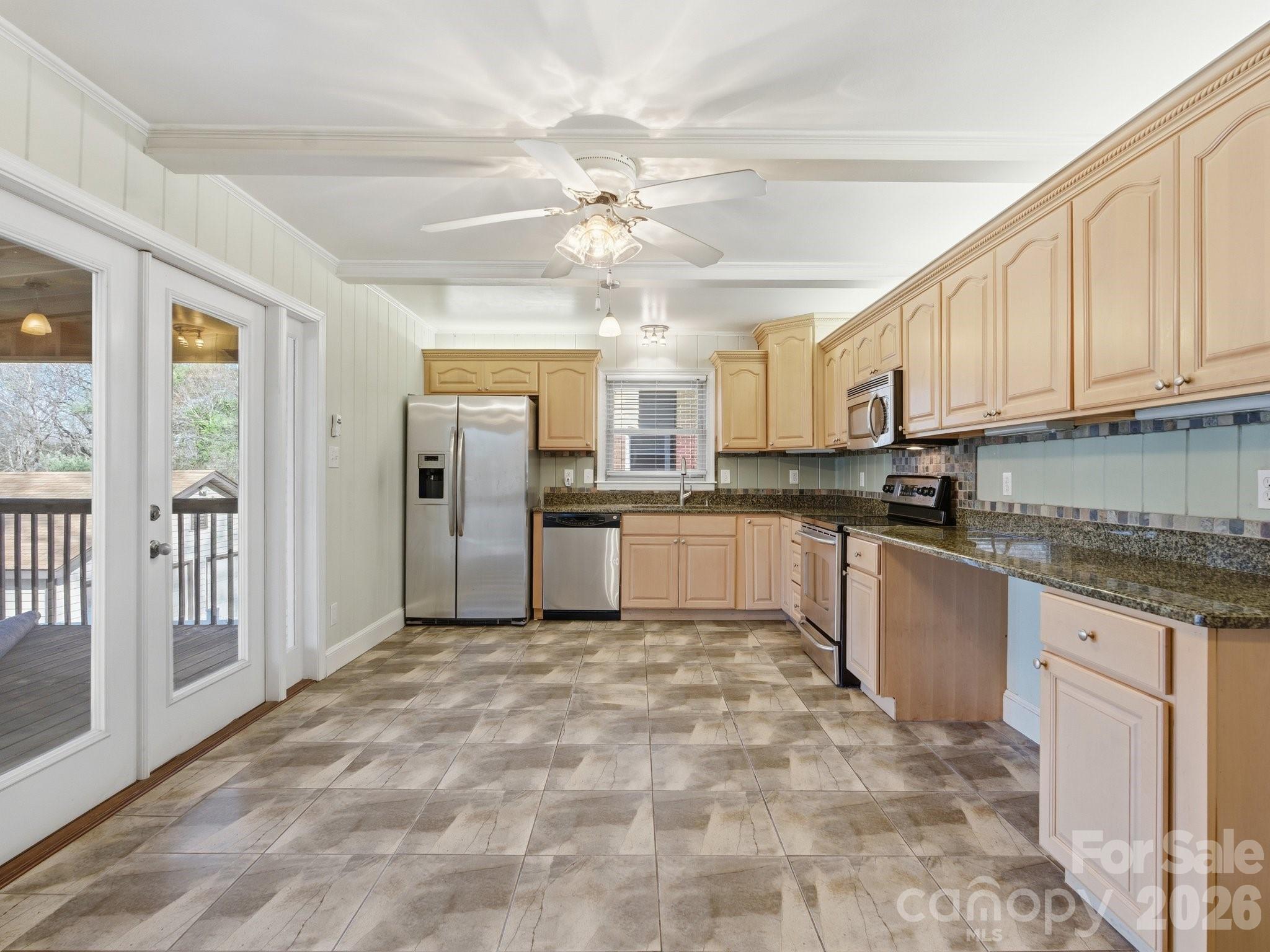 1537 Brookdale Avenue