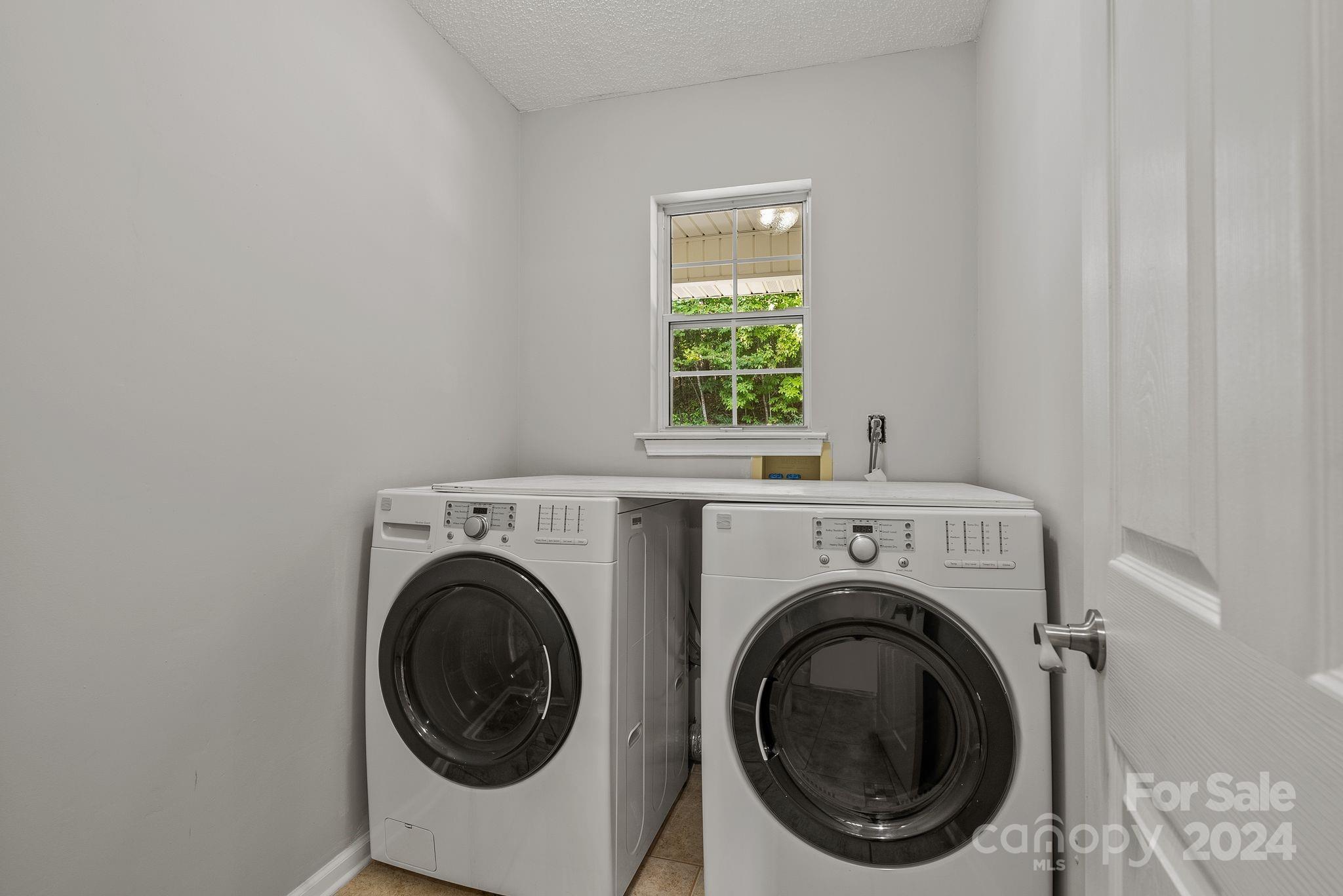 Foxwood - Residential
