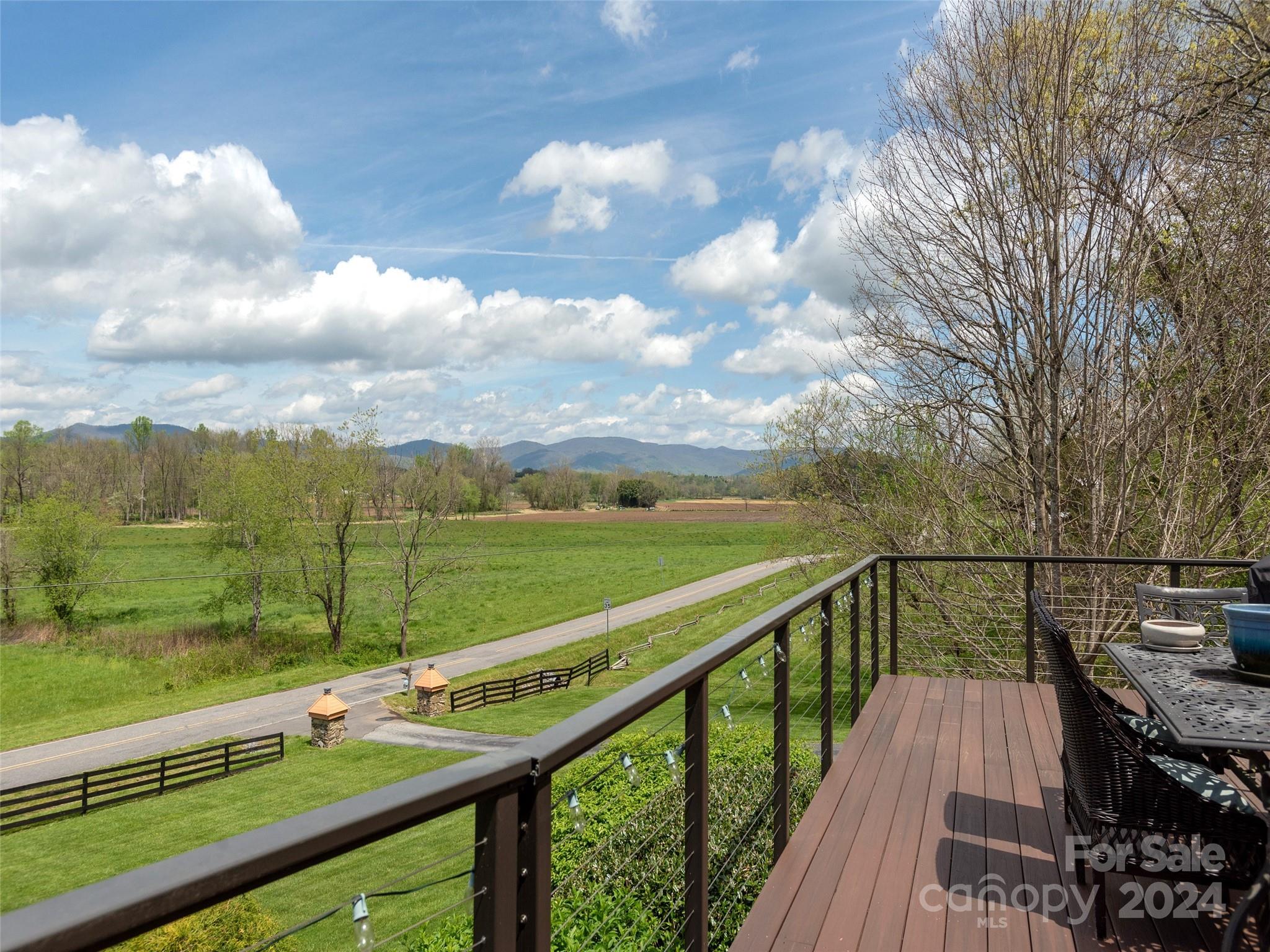 Okoboji Wilderness - Residential