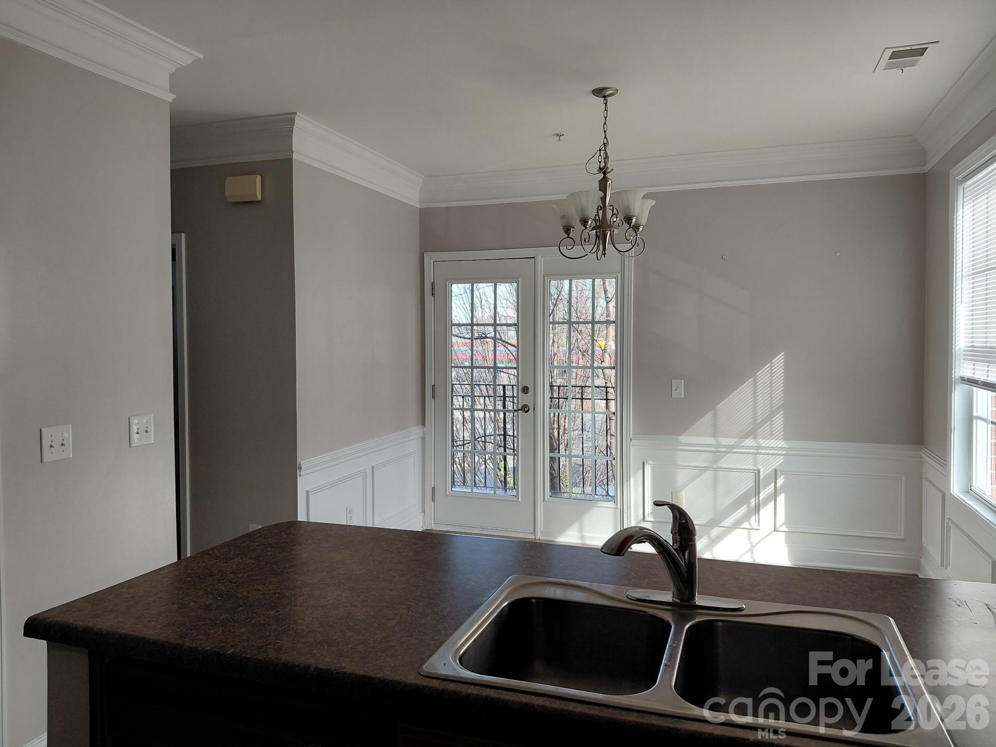 105 Singleton Road 201