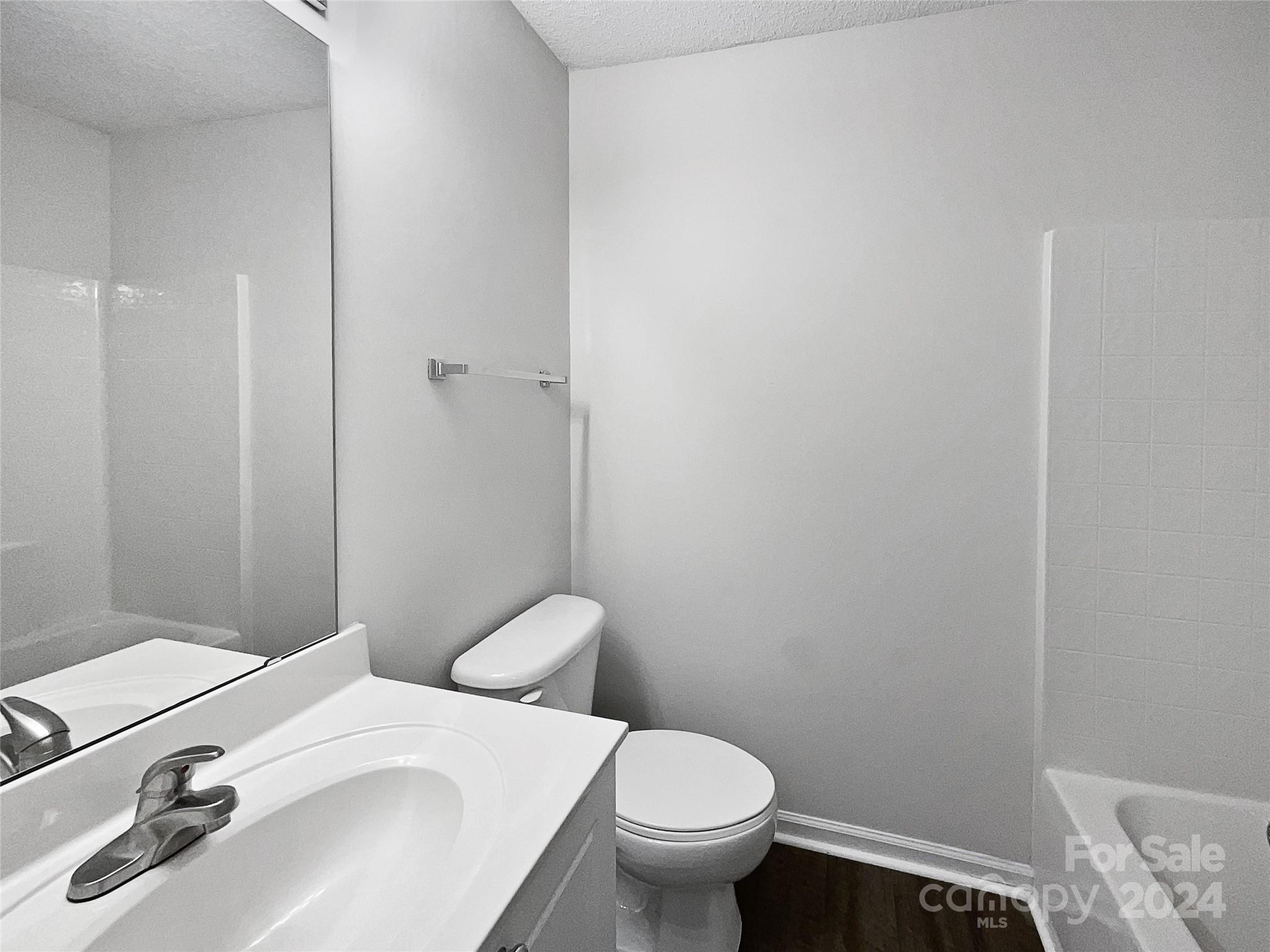 Savannah Townhomes - Residential