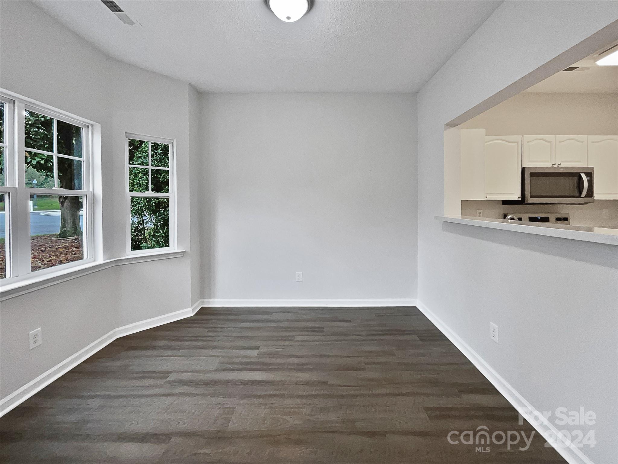 Savannah Townhomes - Residential