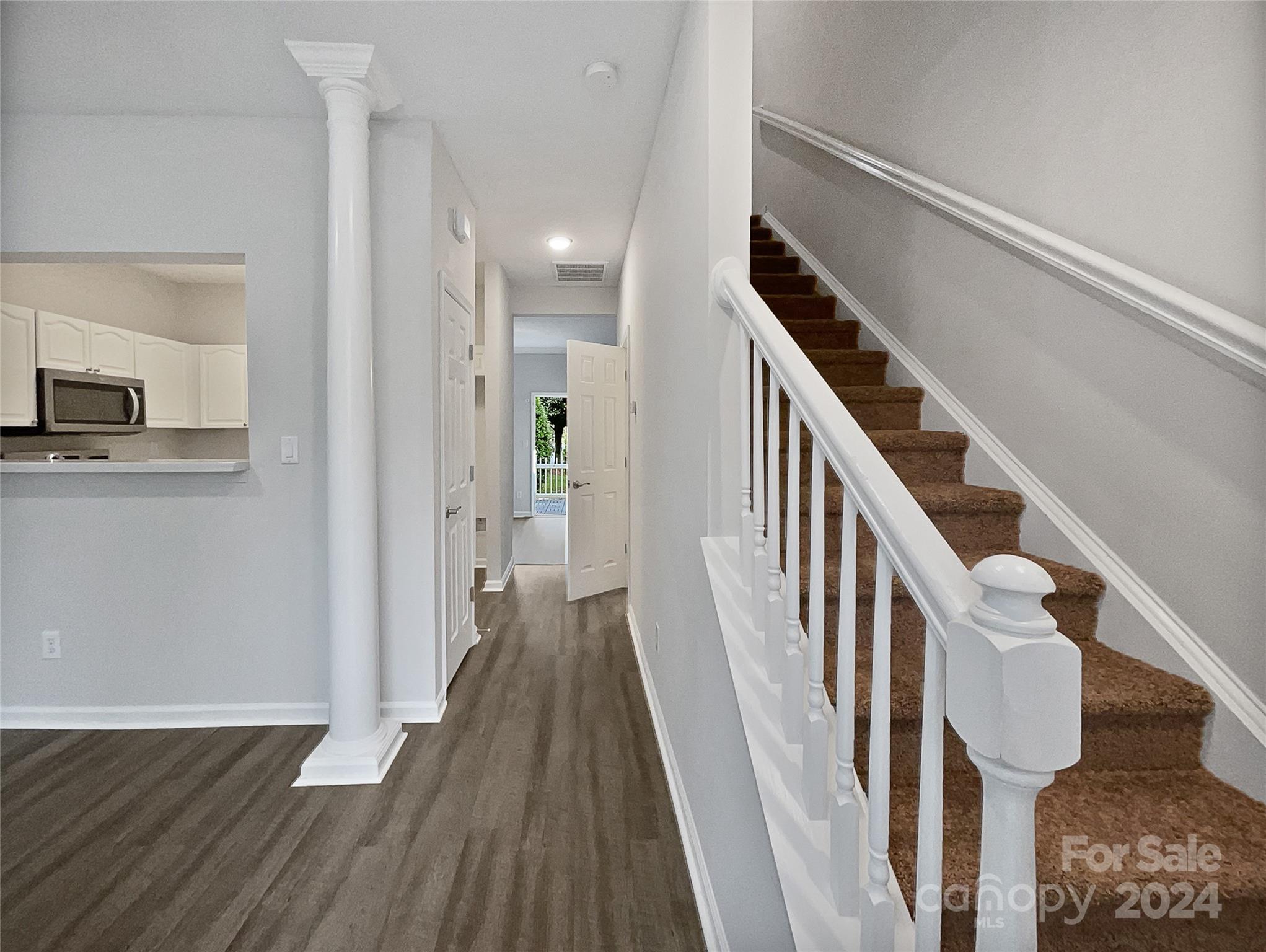 Savannah Townhomes - Residential