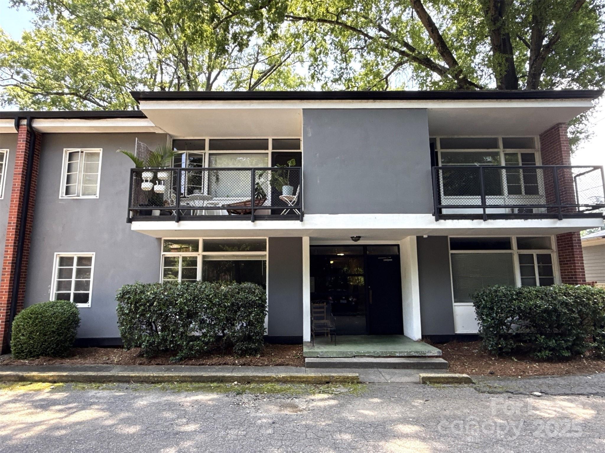 Elizabeth - Residential Lease