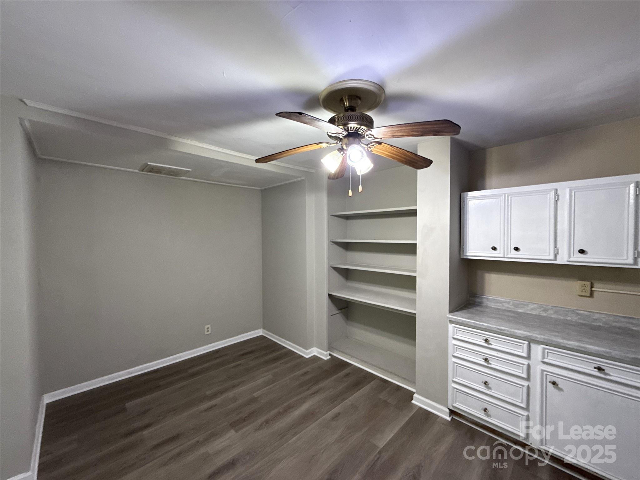 Elizabeth - Residential Lease