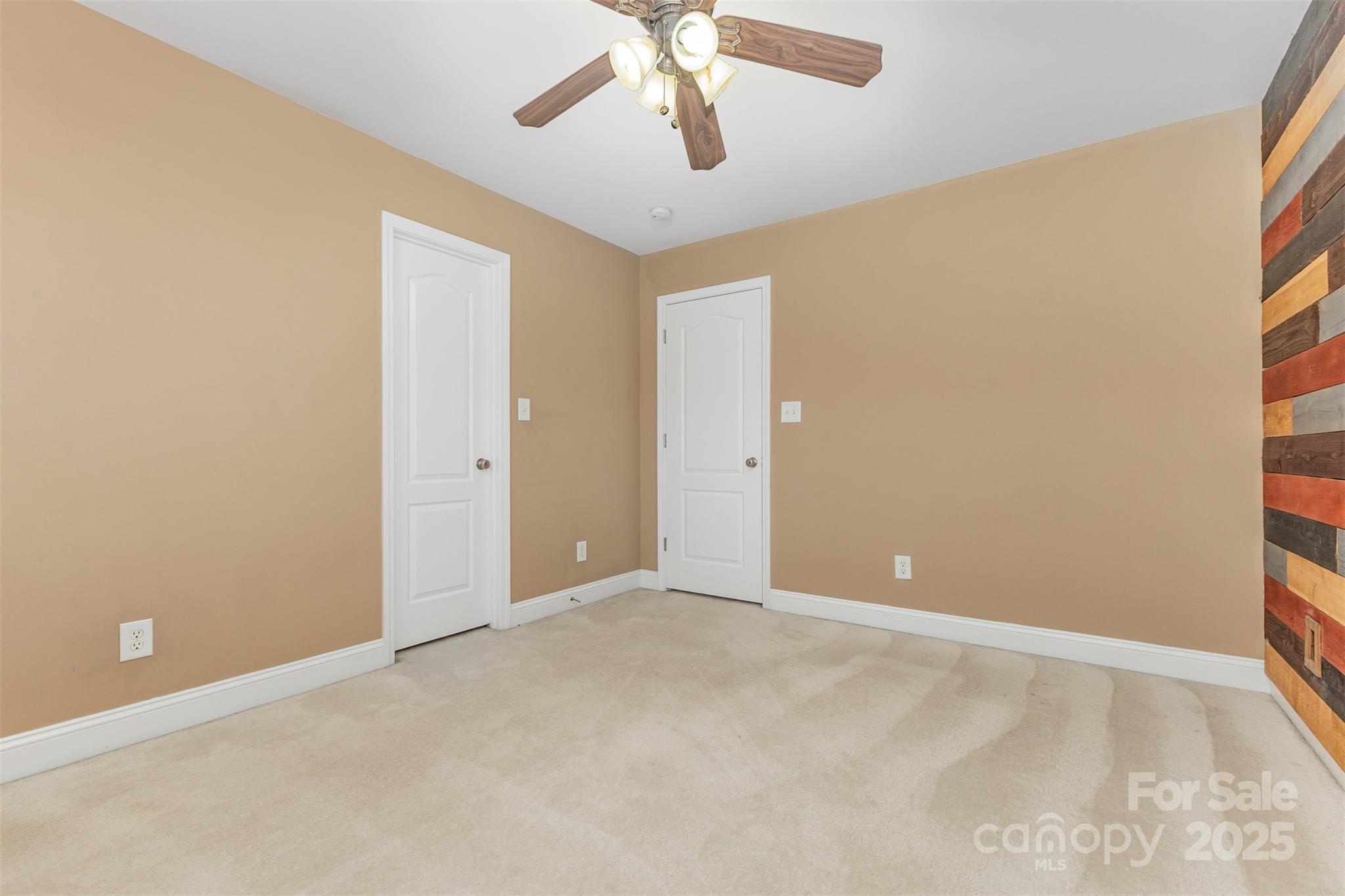 Forest Lakes - Residential