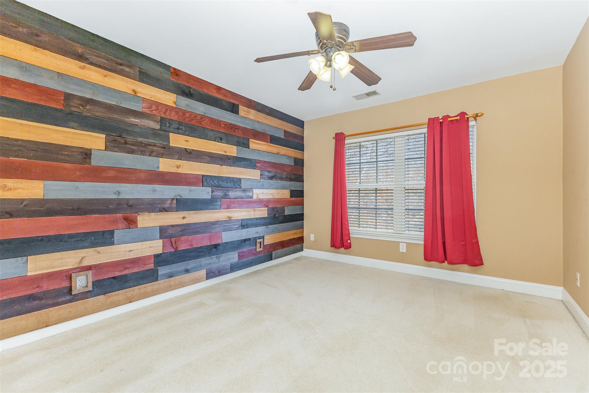 Forest Lakes - Residential