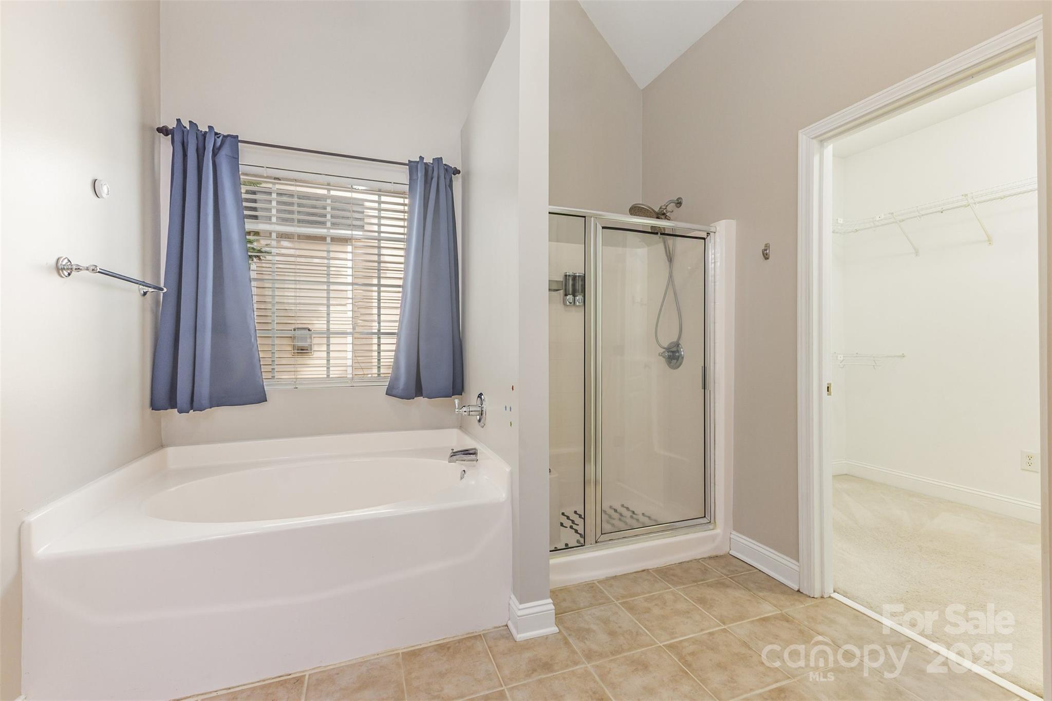 Forest Lakes - Residential