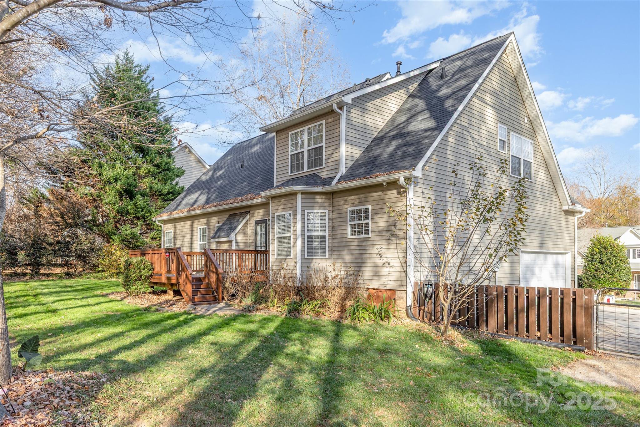 Forest Lakes - Residential