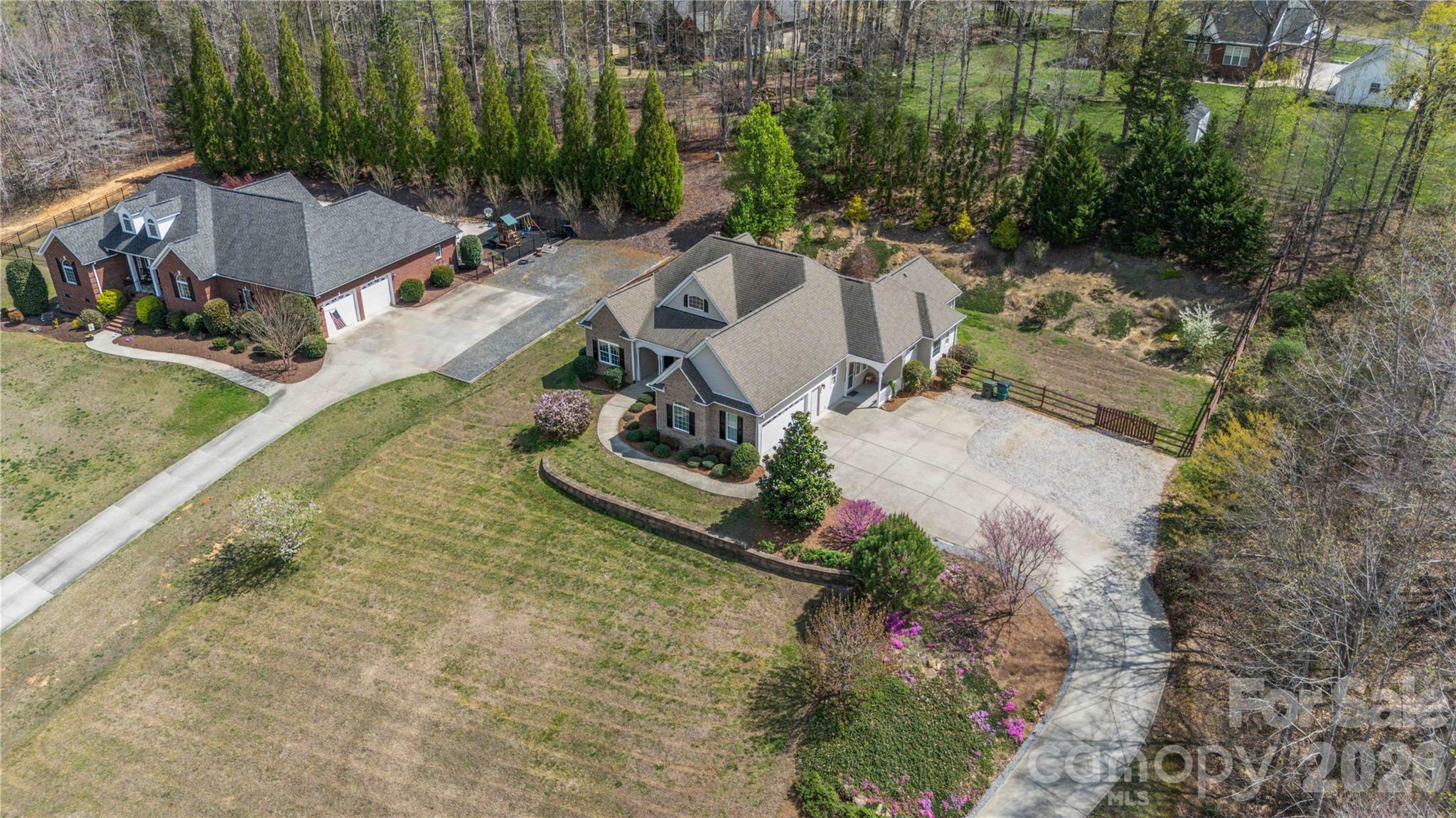 Clarendon Estates - Residential