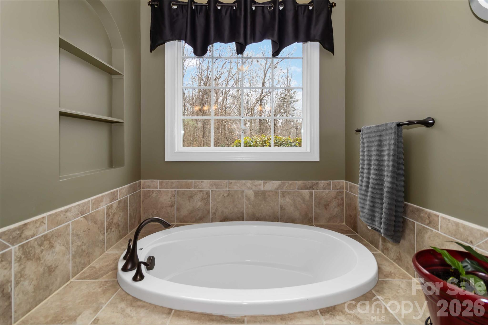 Clarendon Estates - Residential