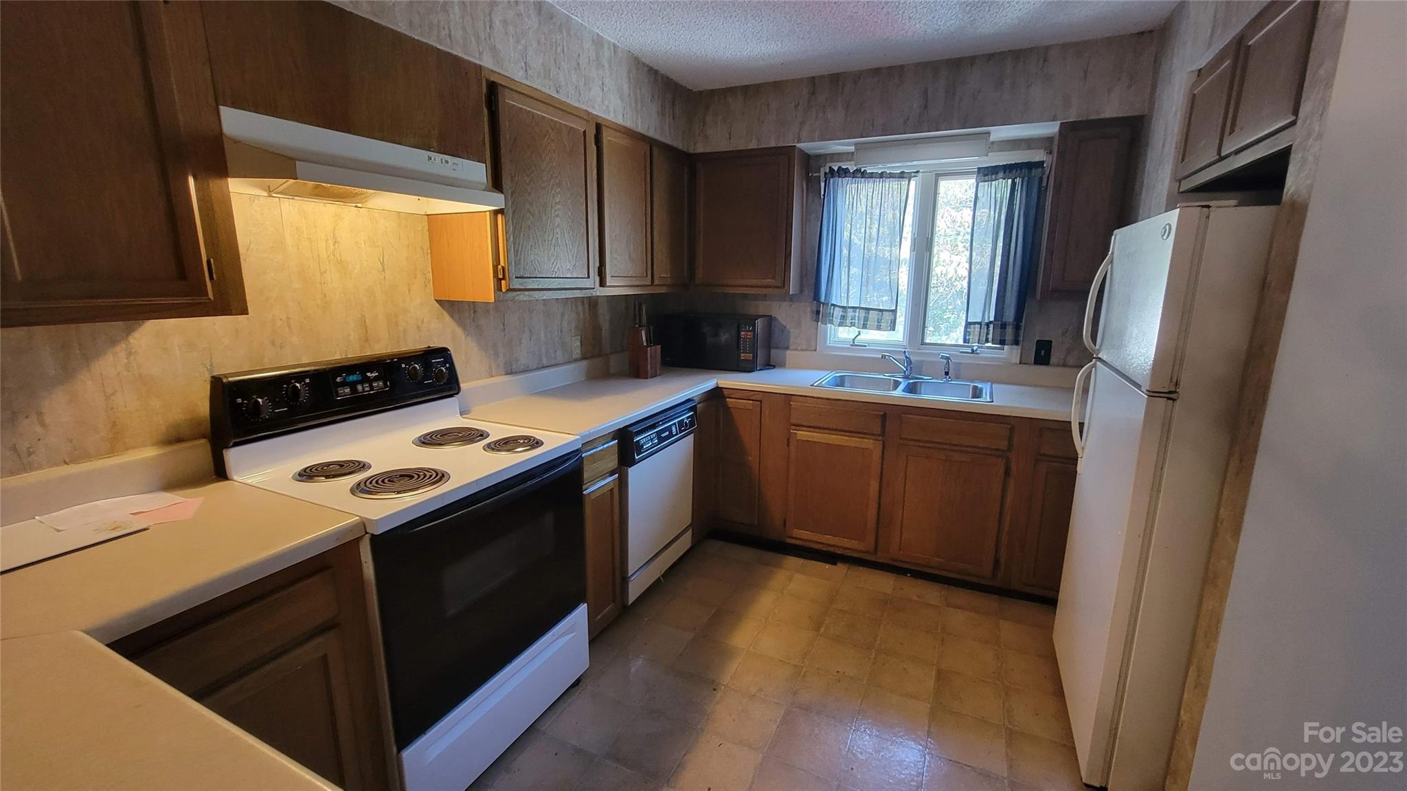 Britton Creek - Residential