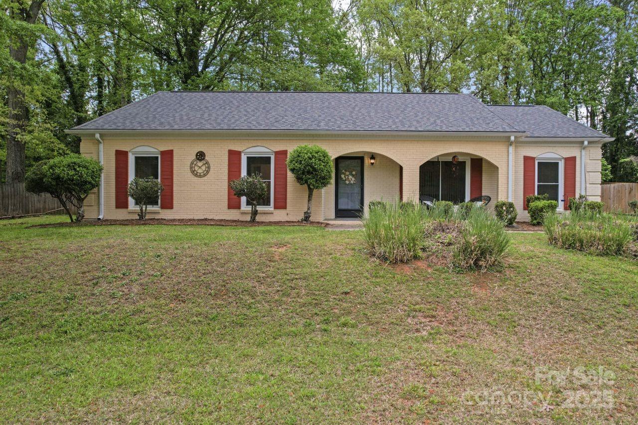 6721 Old Post Road
