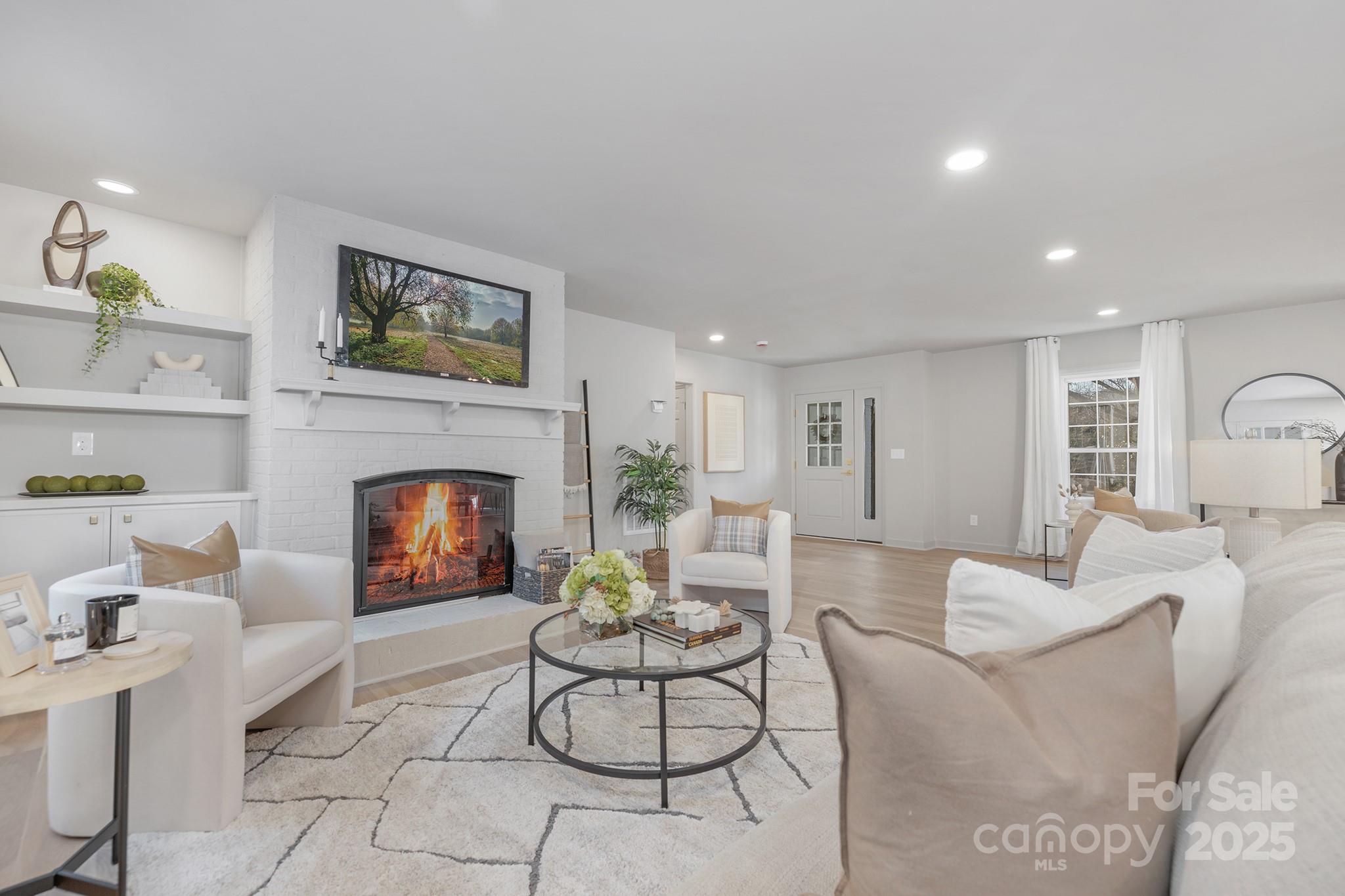 8142 Cliffside Drive