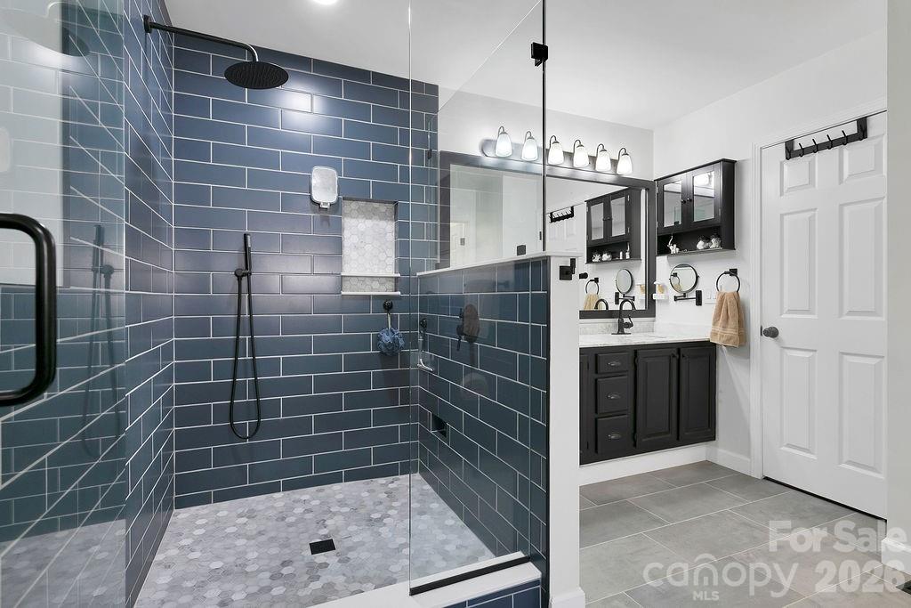 Connestee Falls - Residential
