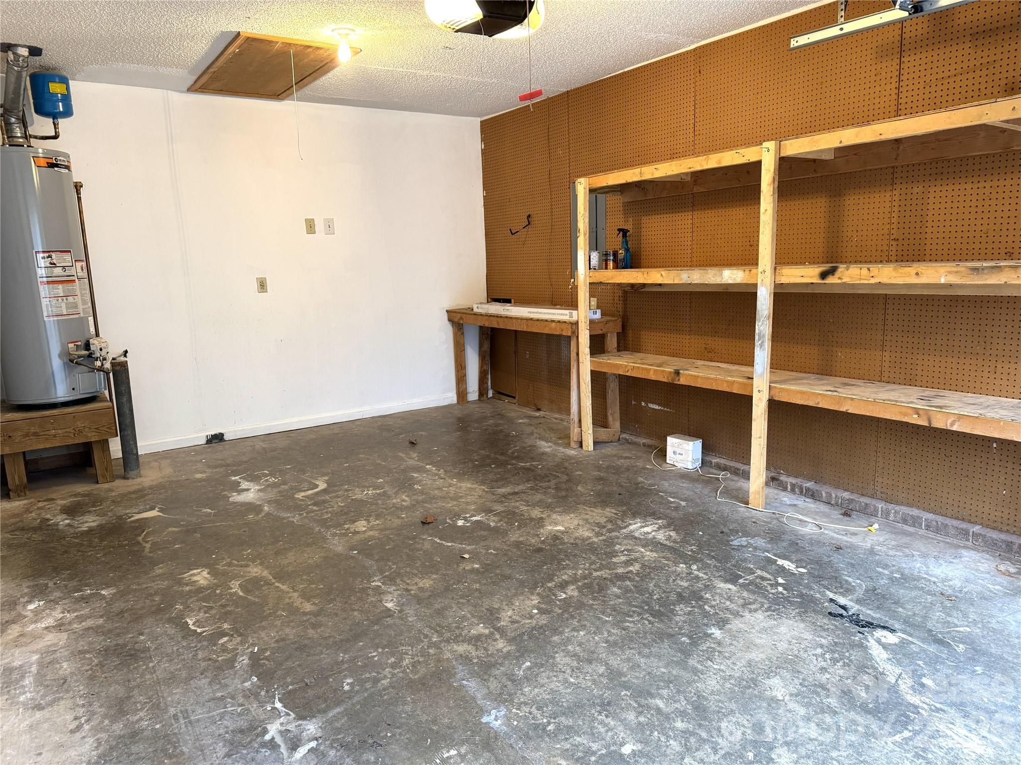 Pence Pond - Residential Lease