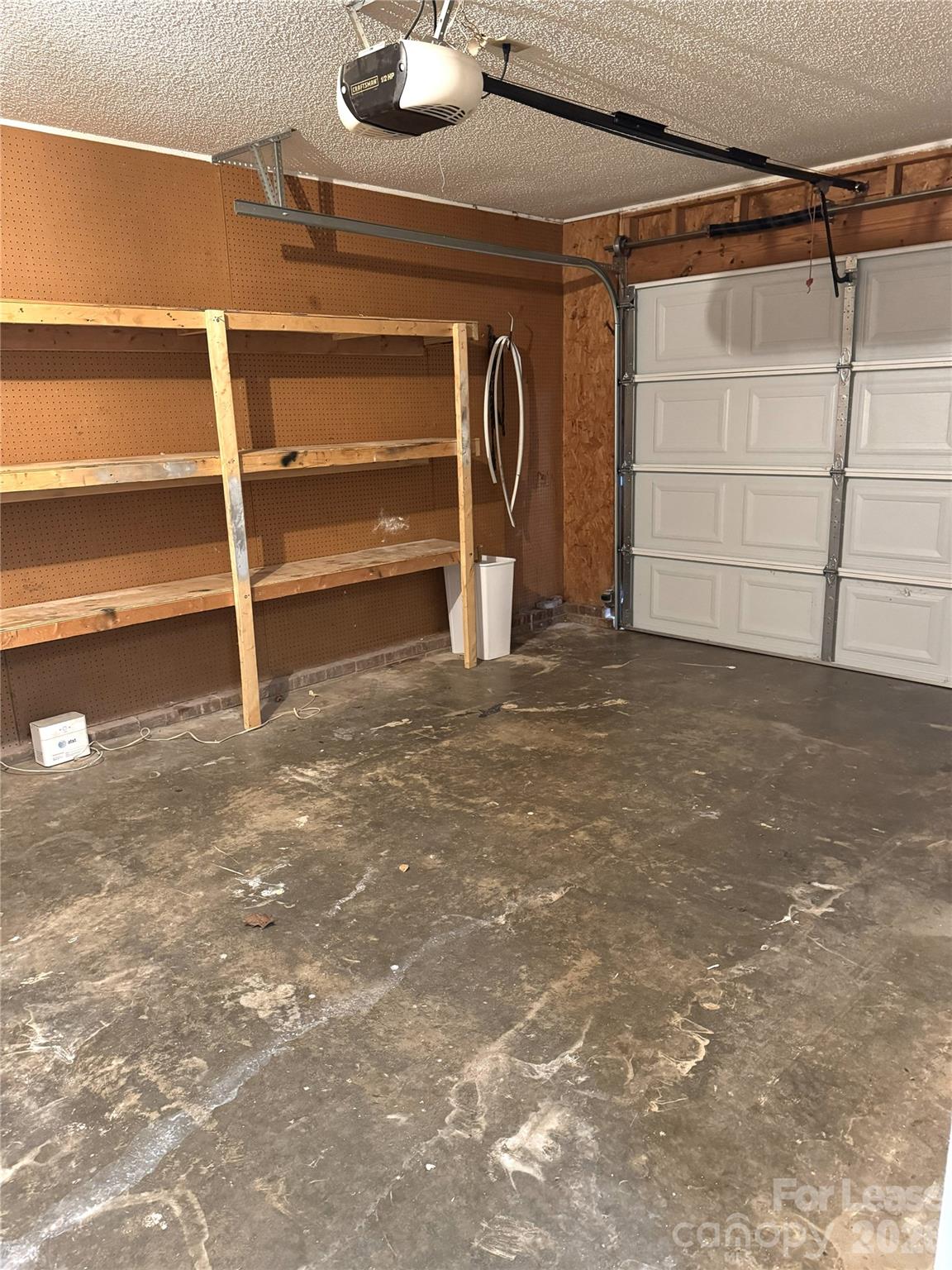 Pence Pond - Residential Lease