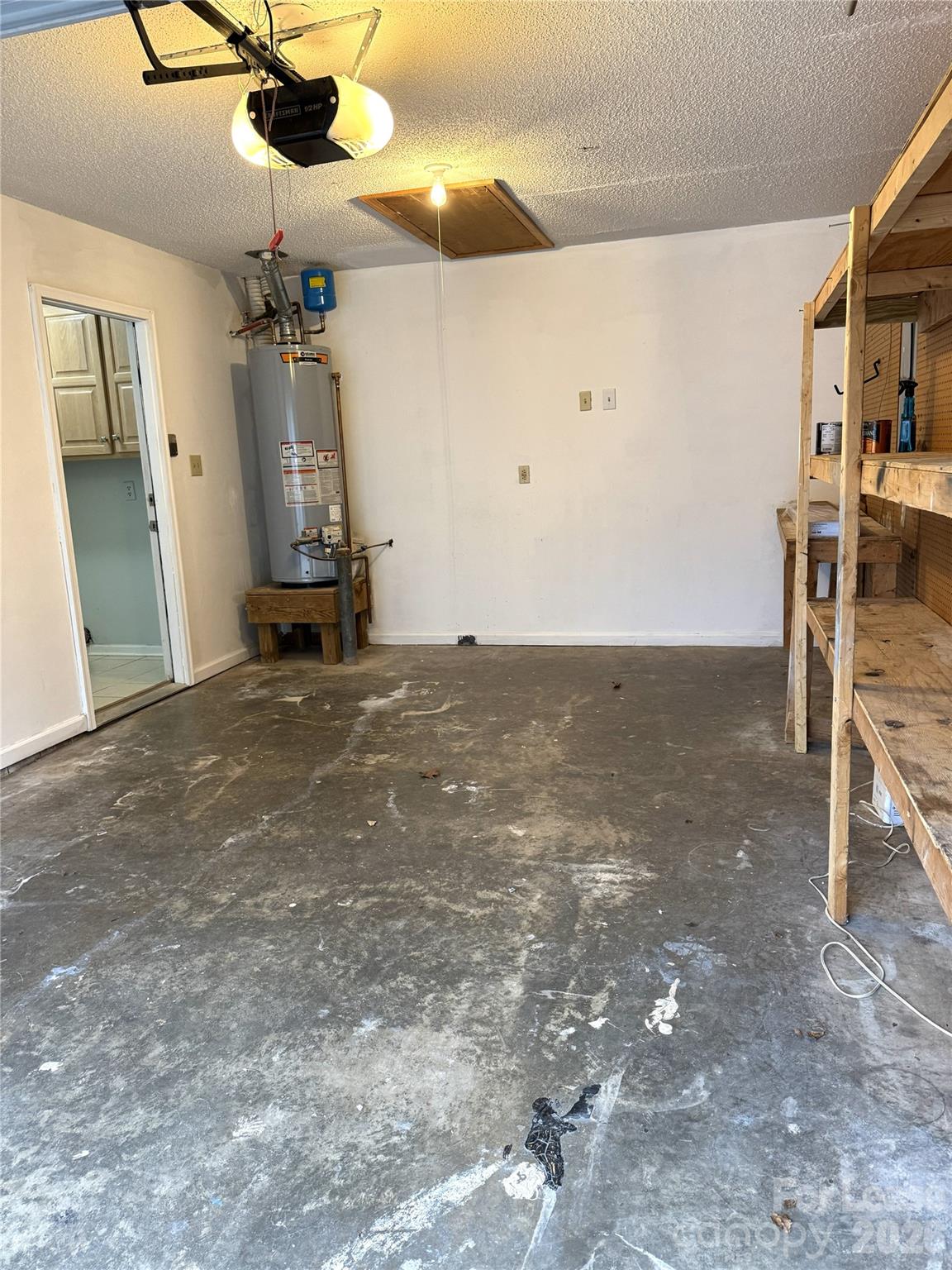 Pence Pond - Residential Lease