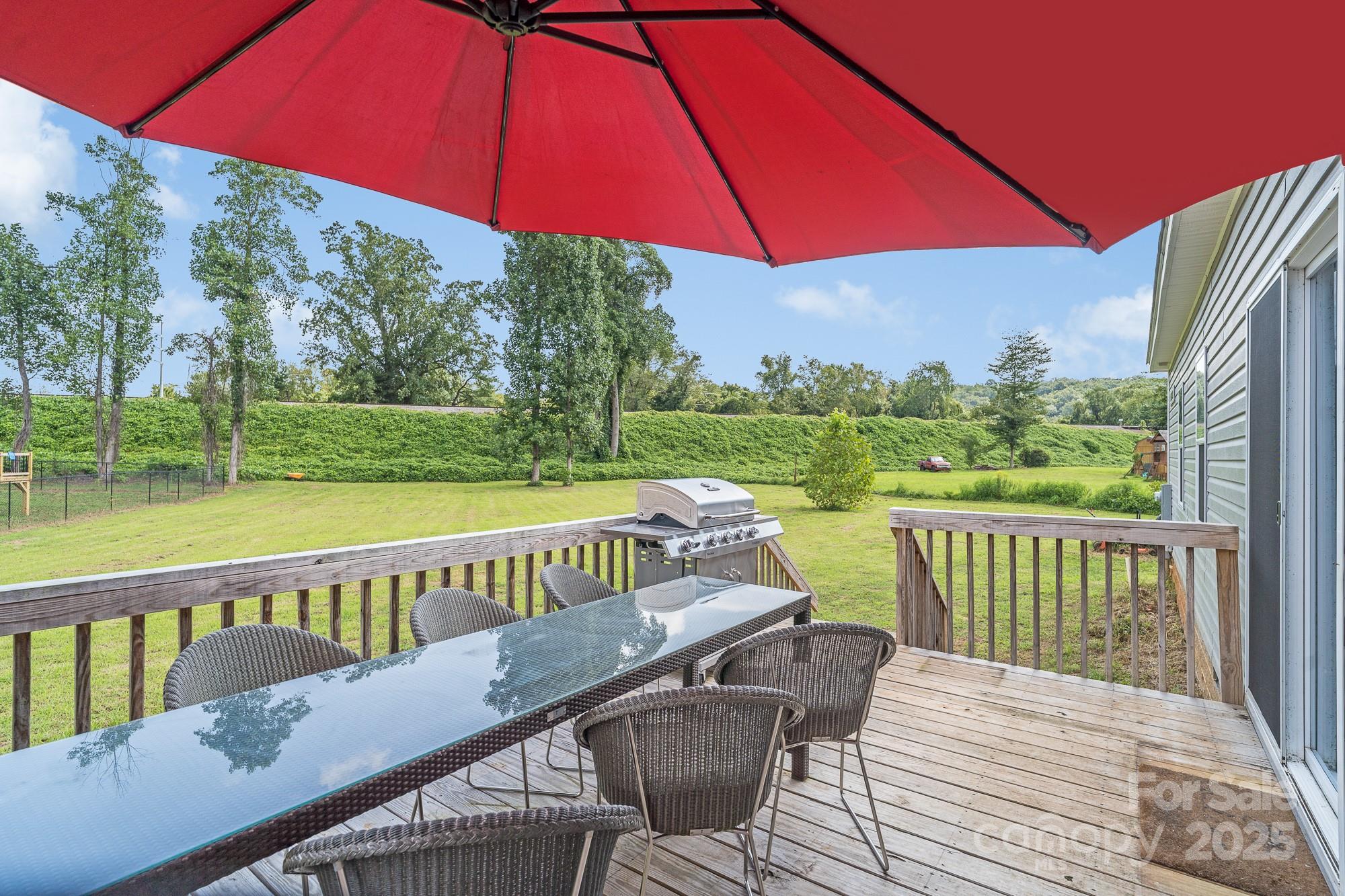 Rivers Crossing at Lake James - Residential