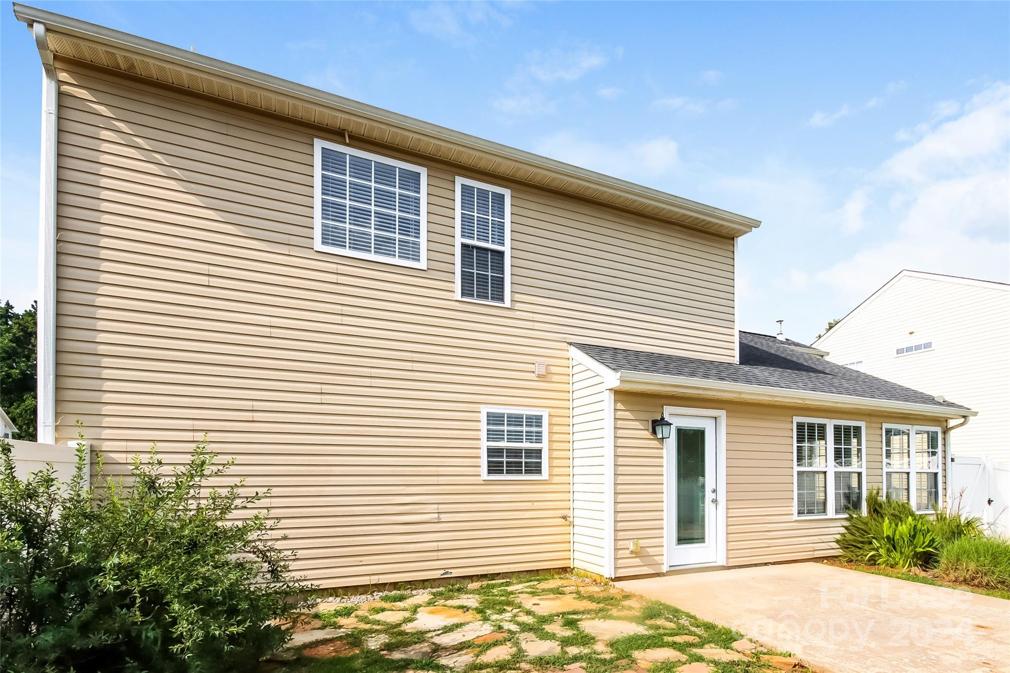 Taras Trace - Residential Lease