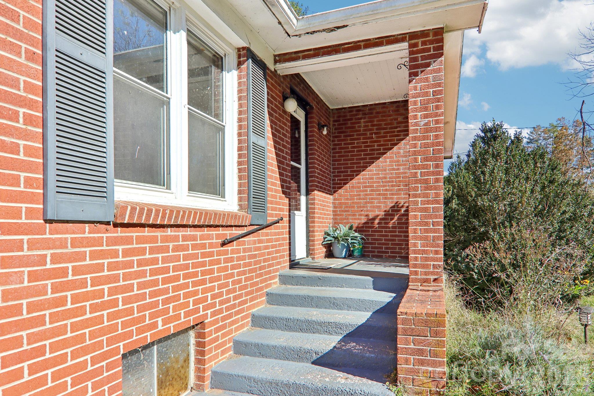 81 Clement Street