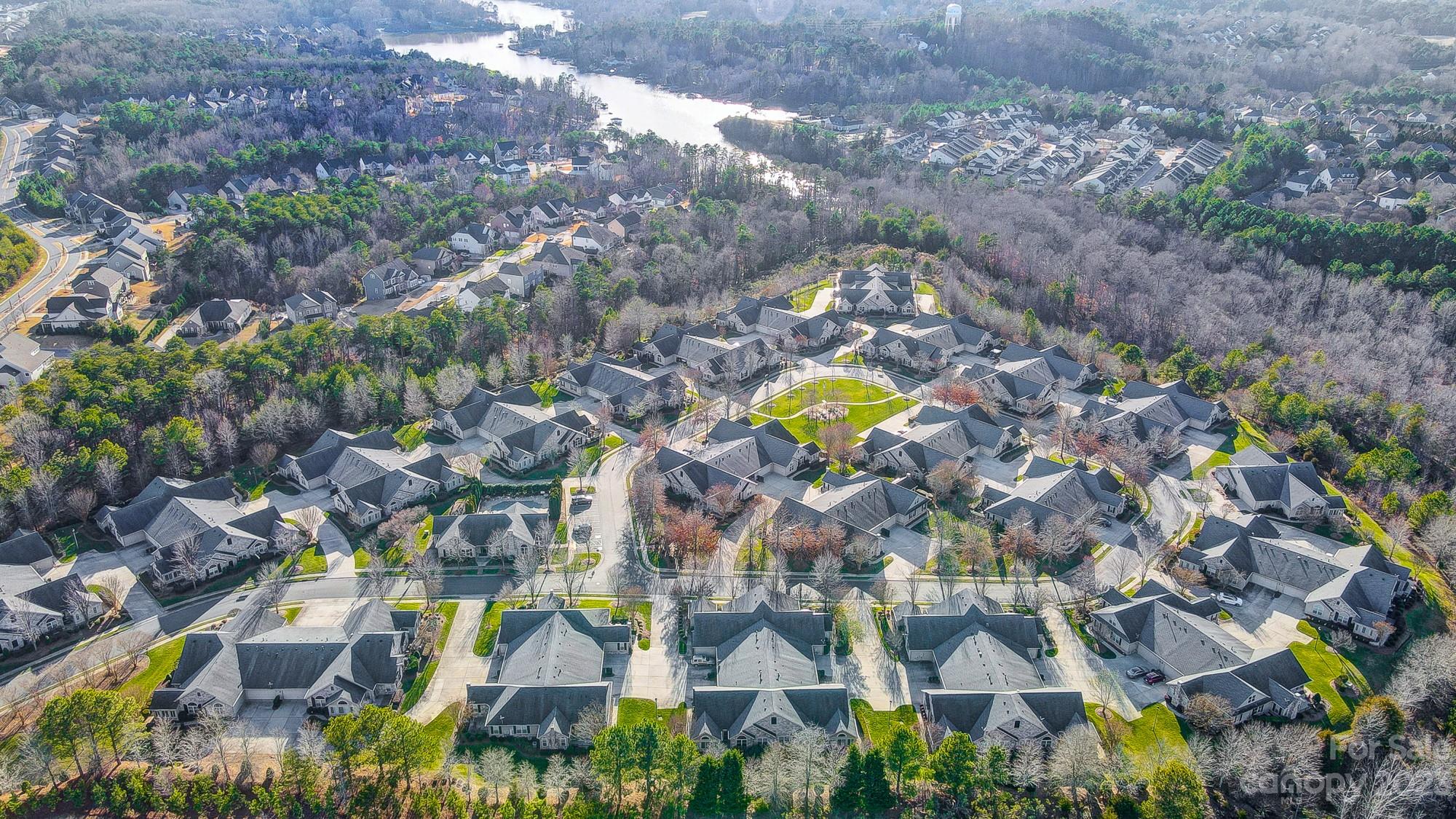 Stonecrest Villas of Tega Cay - Residential