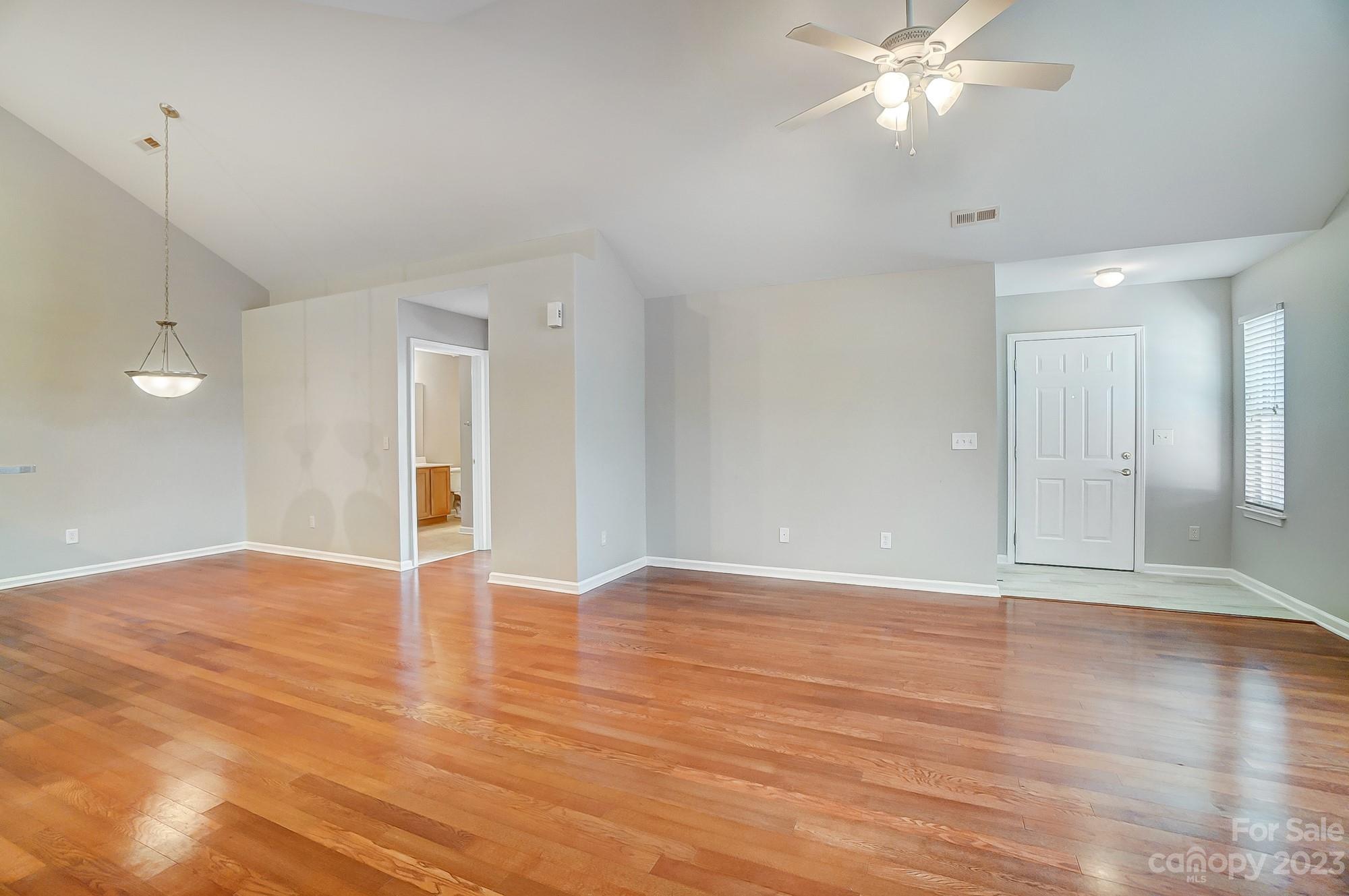 Stonecrest Villas of Tega Cay - Residential